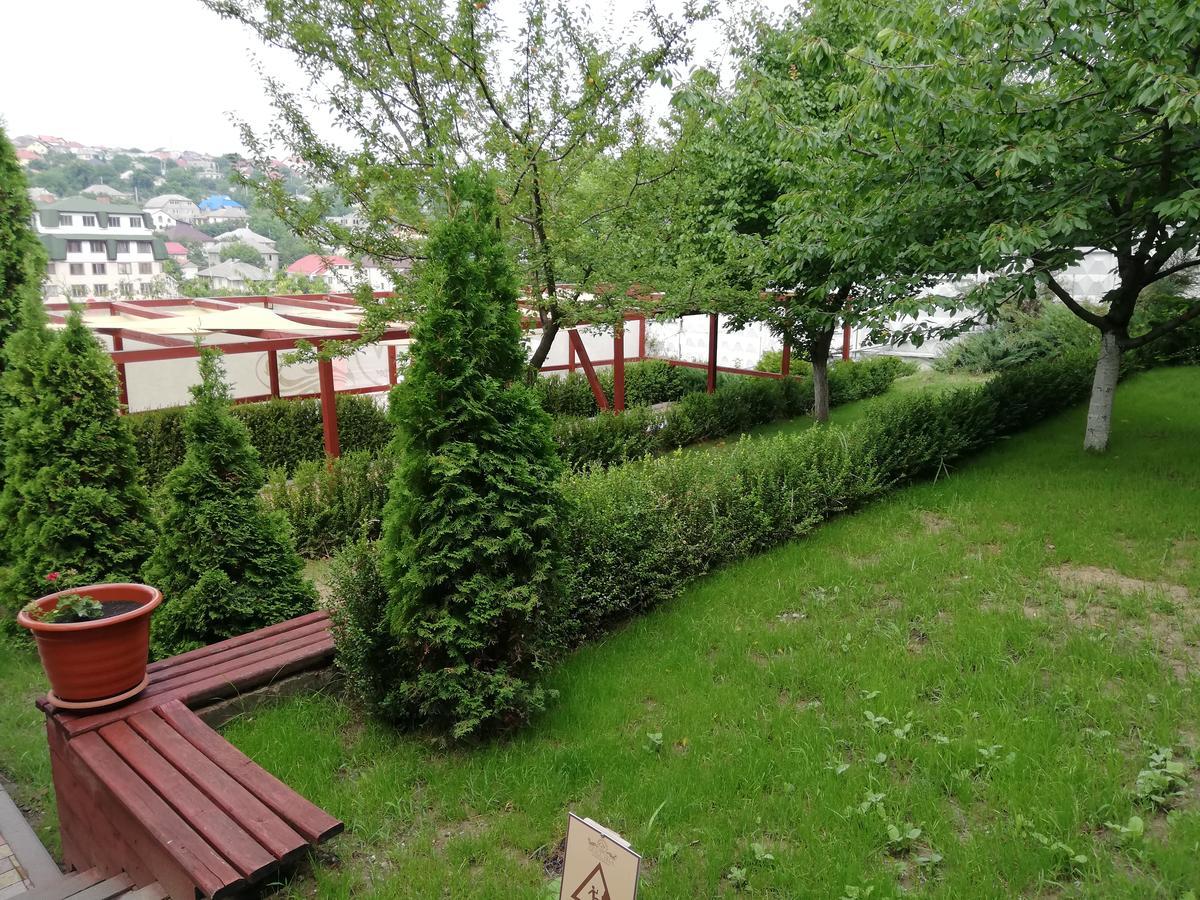 Grace Villa Codru Exterior foto